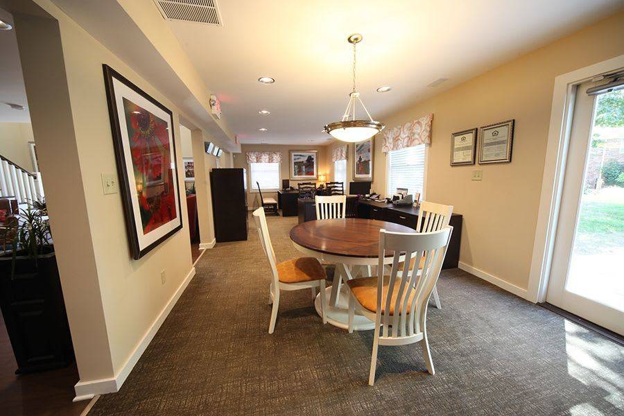 Valle Vista, Apartments for Rent in Greenwood, IN