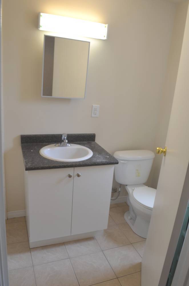 Danforth Ave Apartments, Apartments for Rent in East York, ON