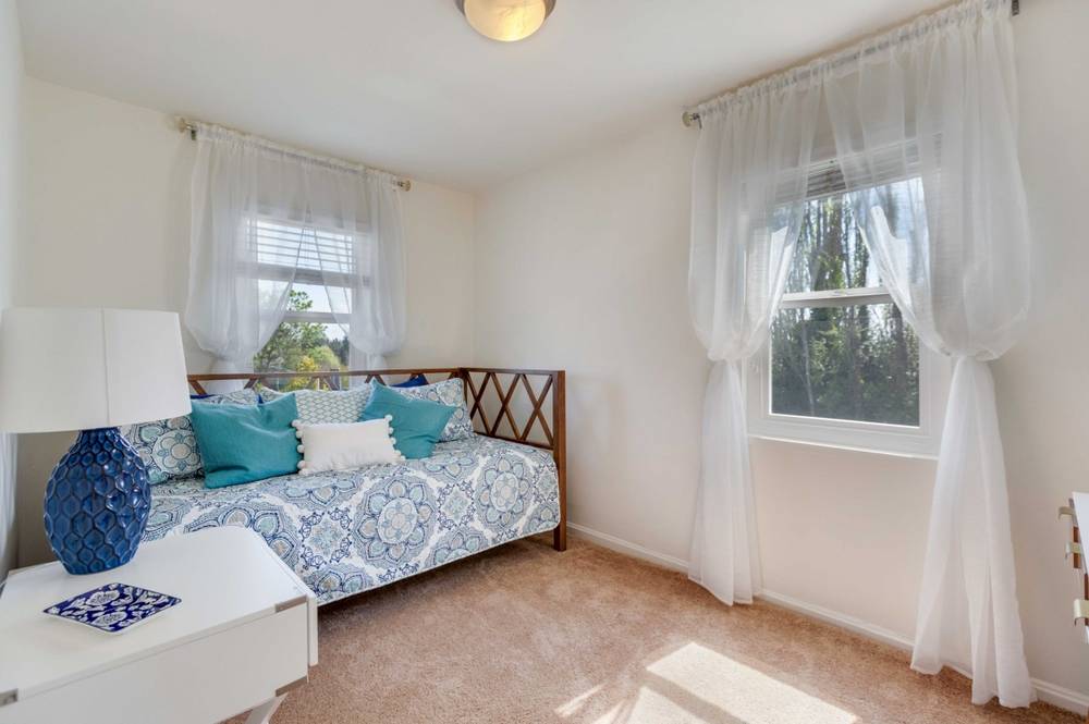 Alcove at Seahurst Apartment Homes, Apartments for Rent in Burien, WA