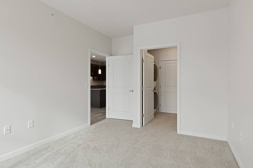 Aster House, Apartments for Rent in Eagan, MN