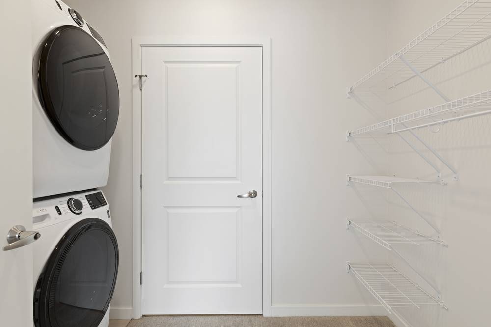 Aster House, Apartments for Rent in Eagan, MN