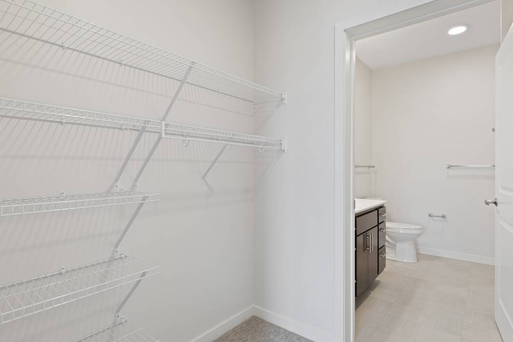 Aster House, Apartments for Rent in Eagan, MN