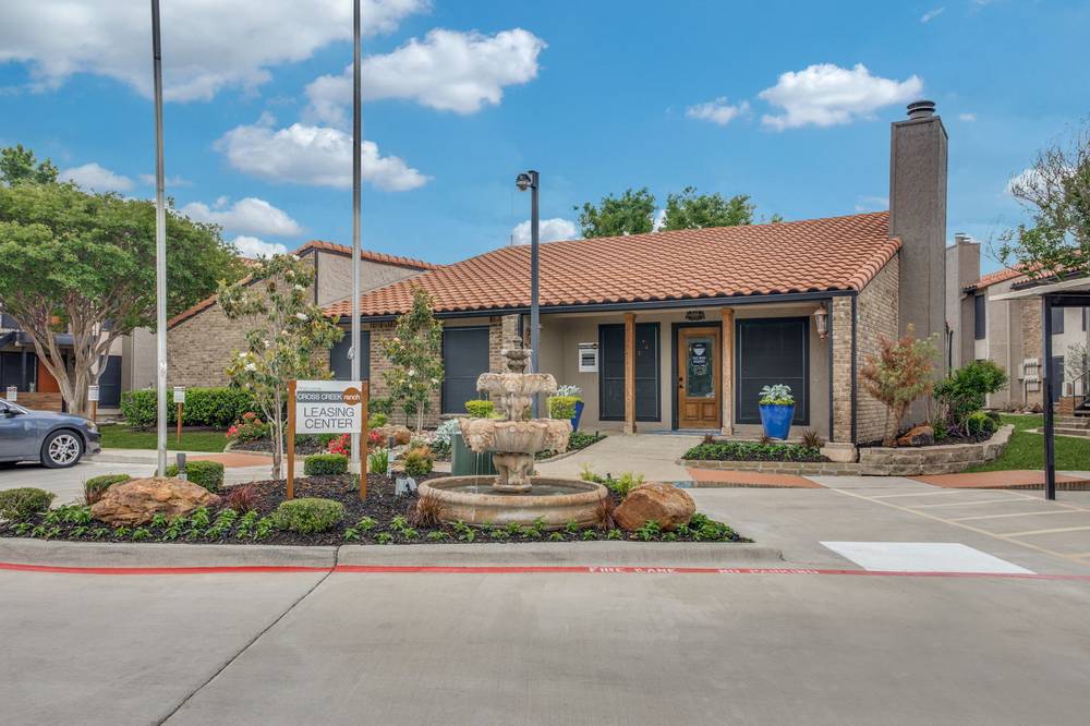 Athena Apartment Homes, Apartments for Rent in Benbrook, TX