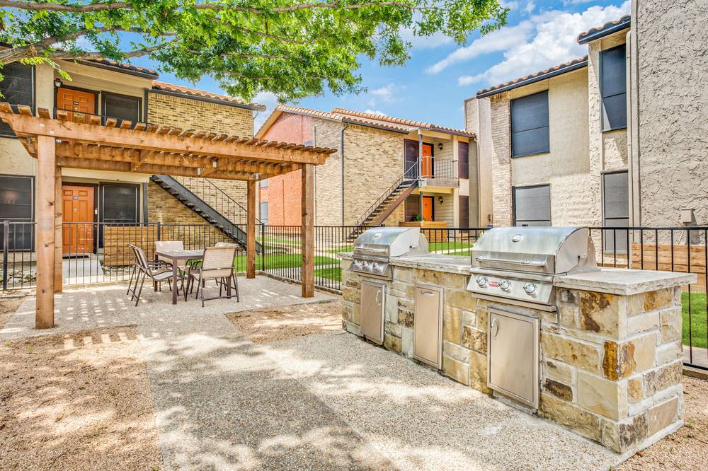 Athena Apartment Homes, Apartments for Rent in Benbrook, TX