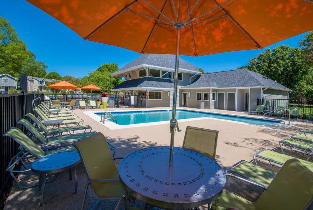 Hawthorne at Oak Ridge, Apartments for Rent in Greensboro, NC