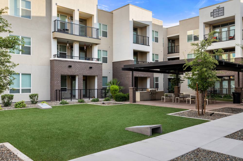 Harper, Apartments for Rent in Tempe, AZ